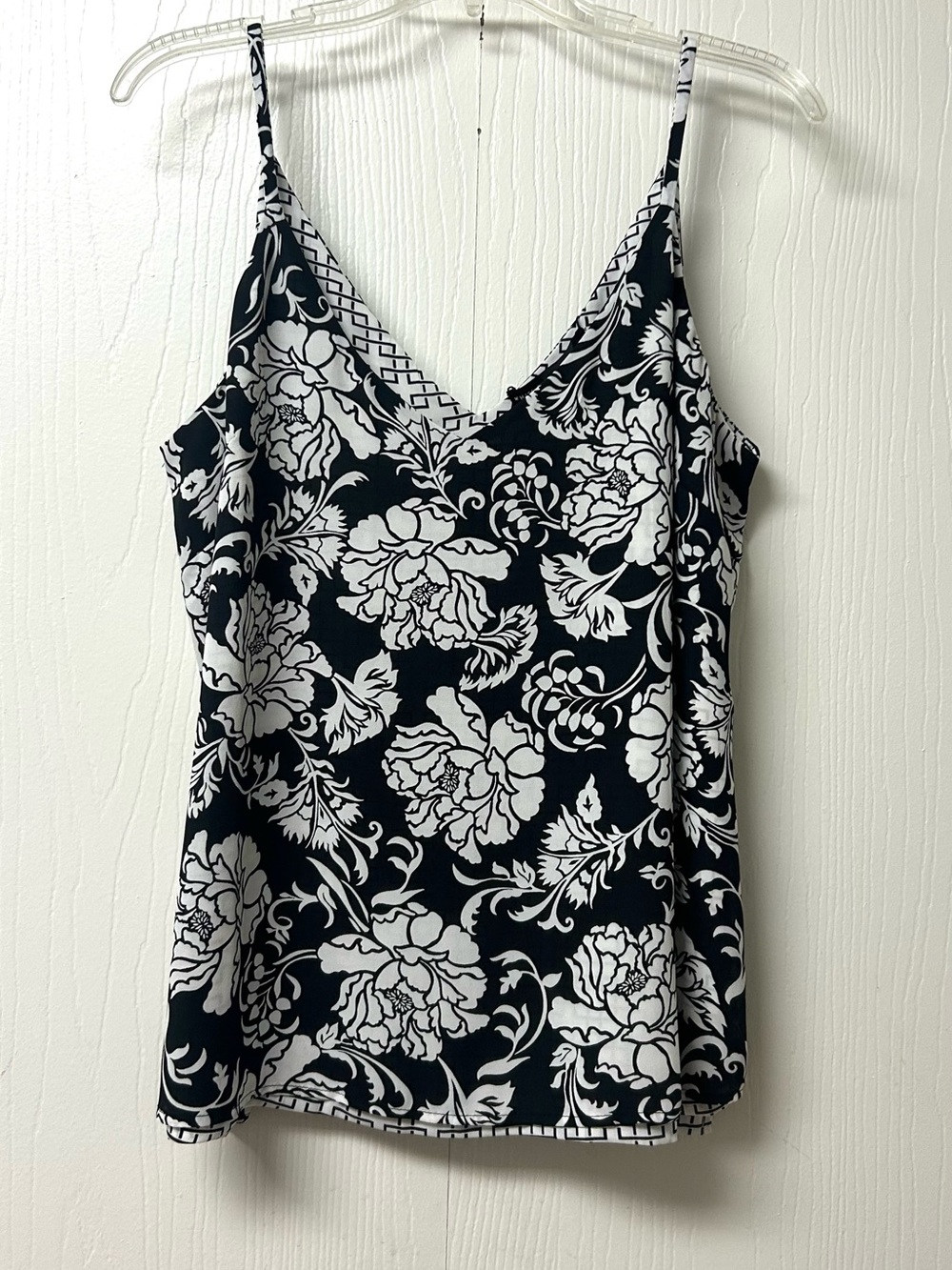 White House Black Market Black and White Floral V-Neck Camisole